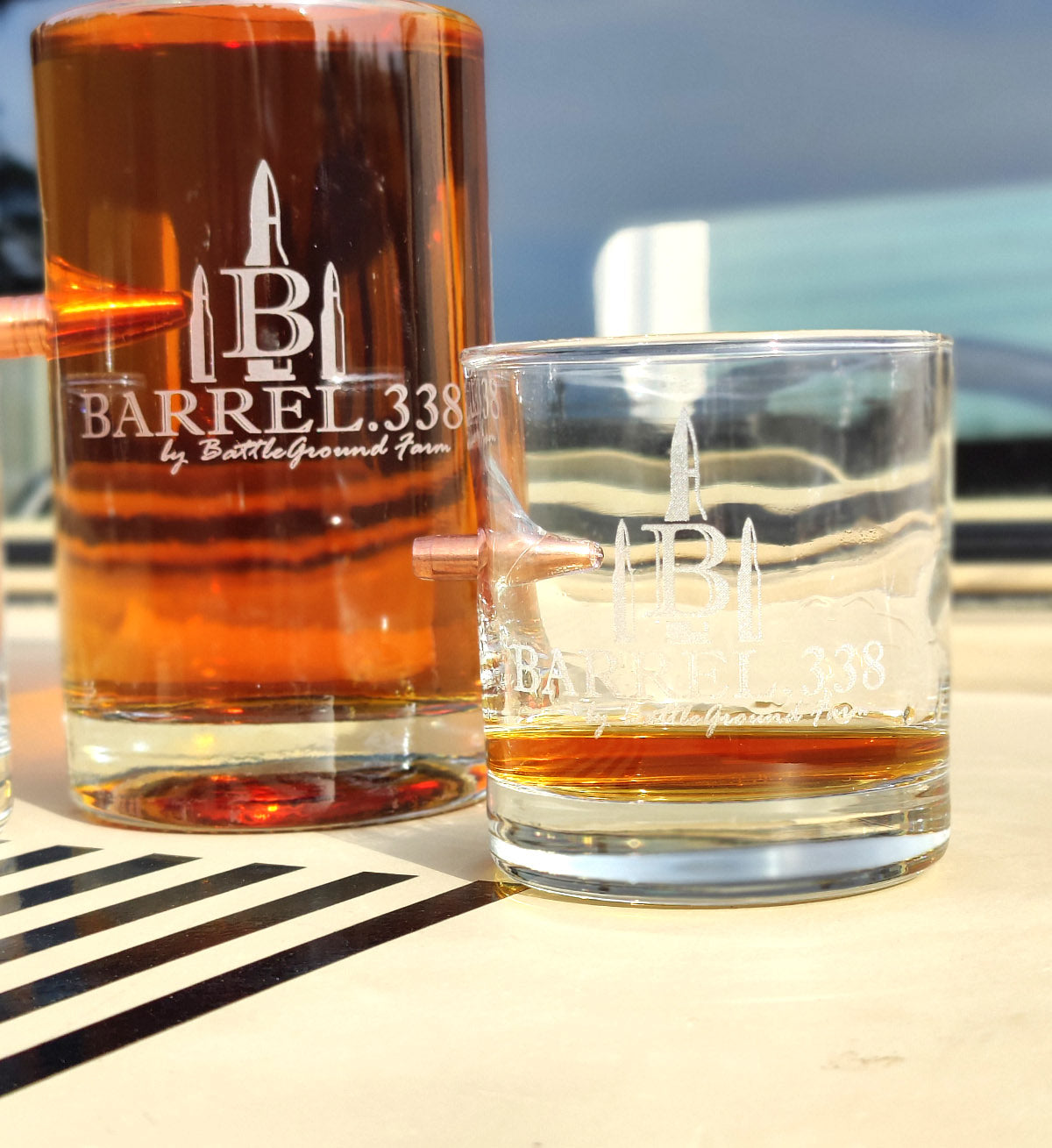 Barrel338 - Gift Set - Bullet Decanter & Rocks Glasses